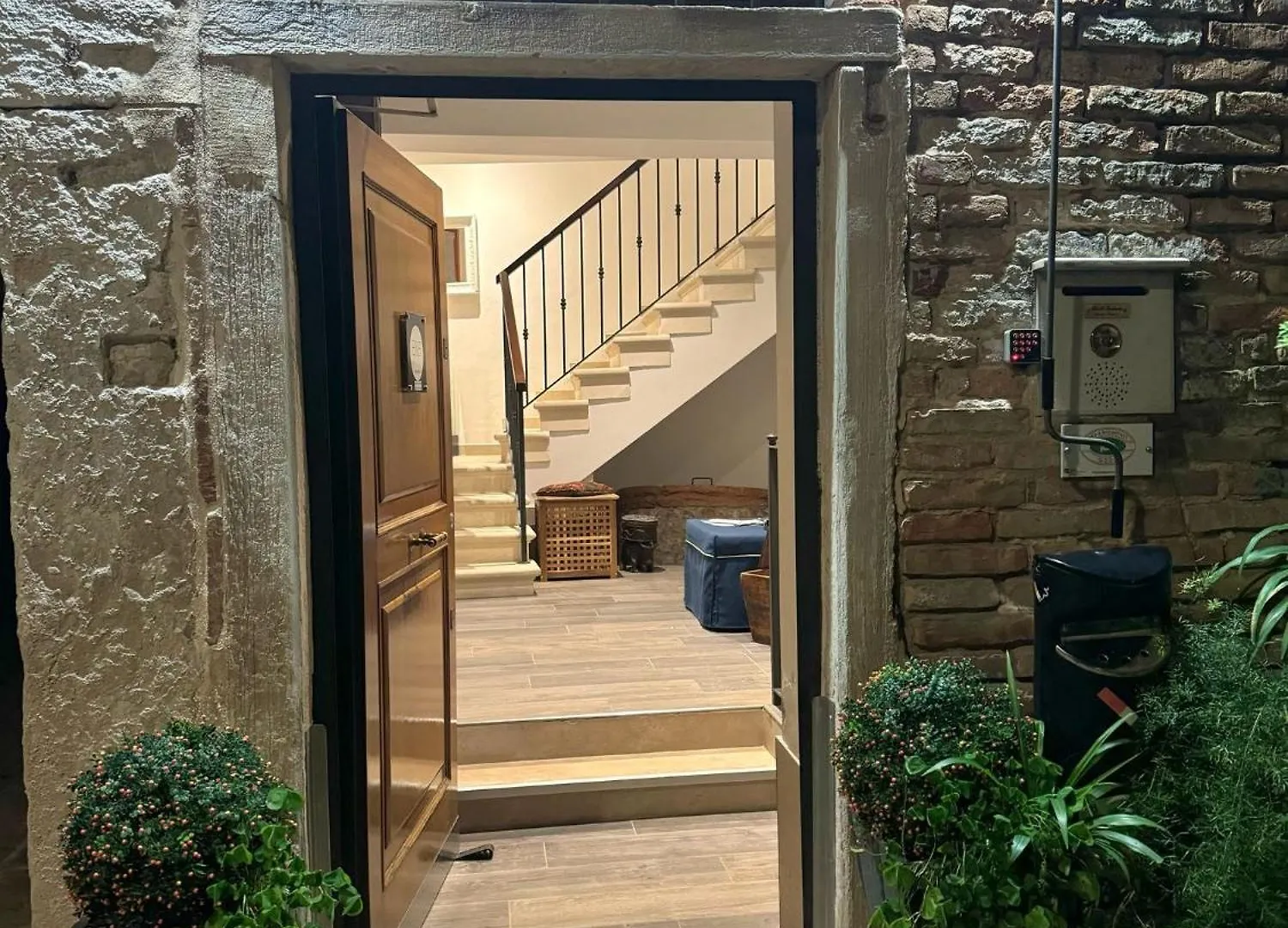 B&B Fortuny Venice Bed & Breakfast