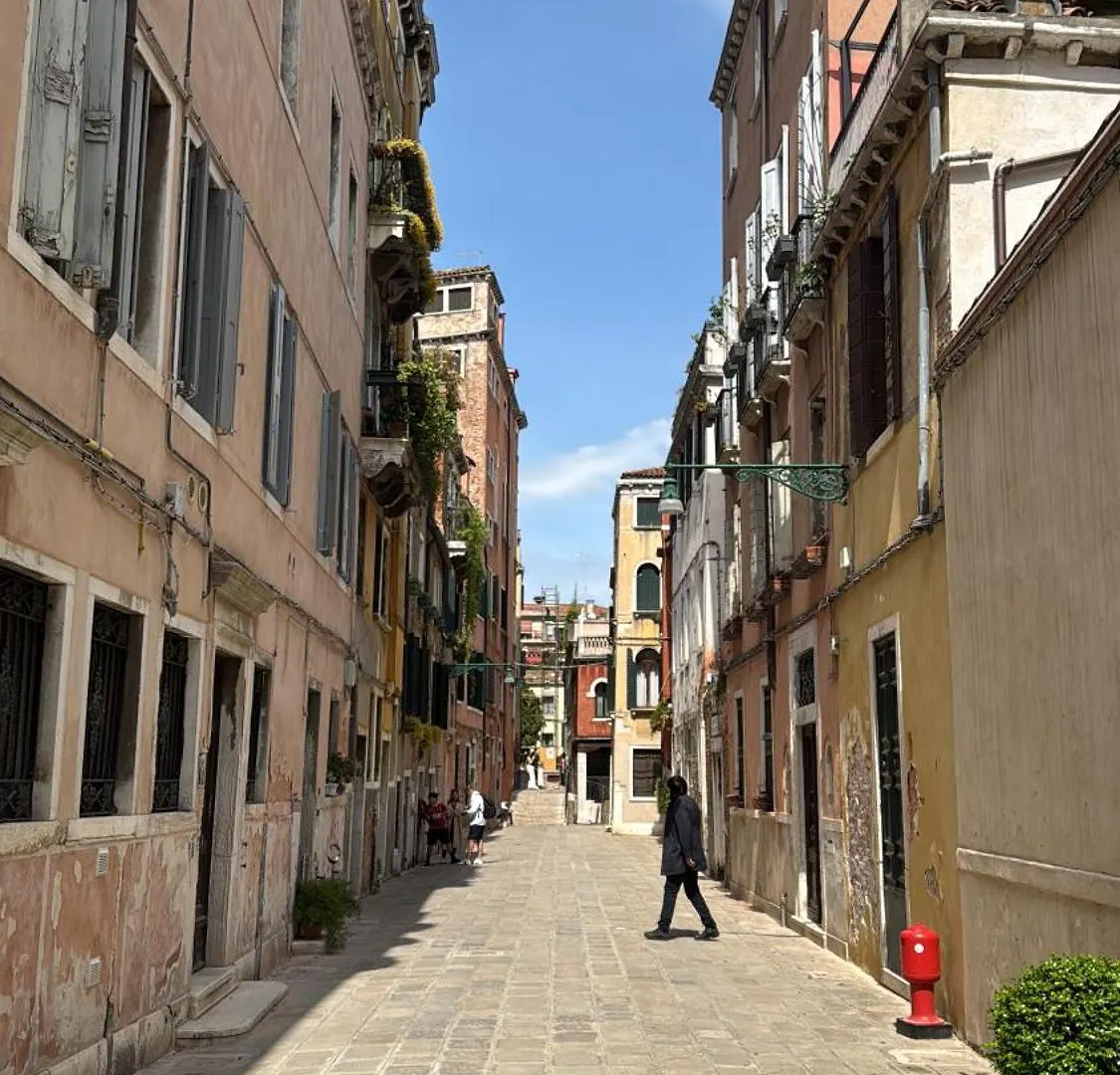 Alojamento de Acomodação e Pequeno-almoço B&B Fortuny Veneza
