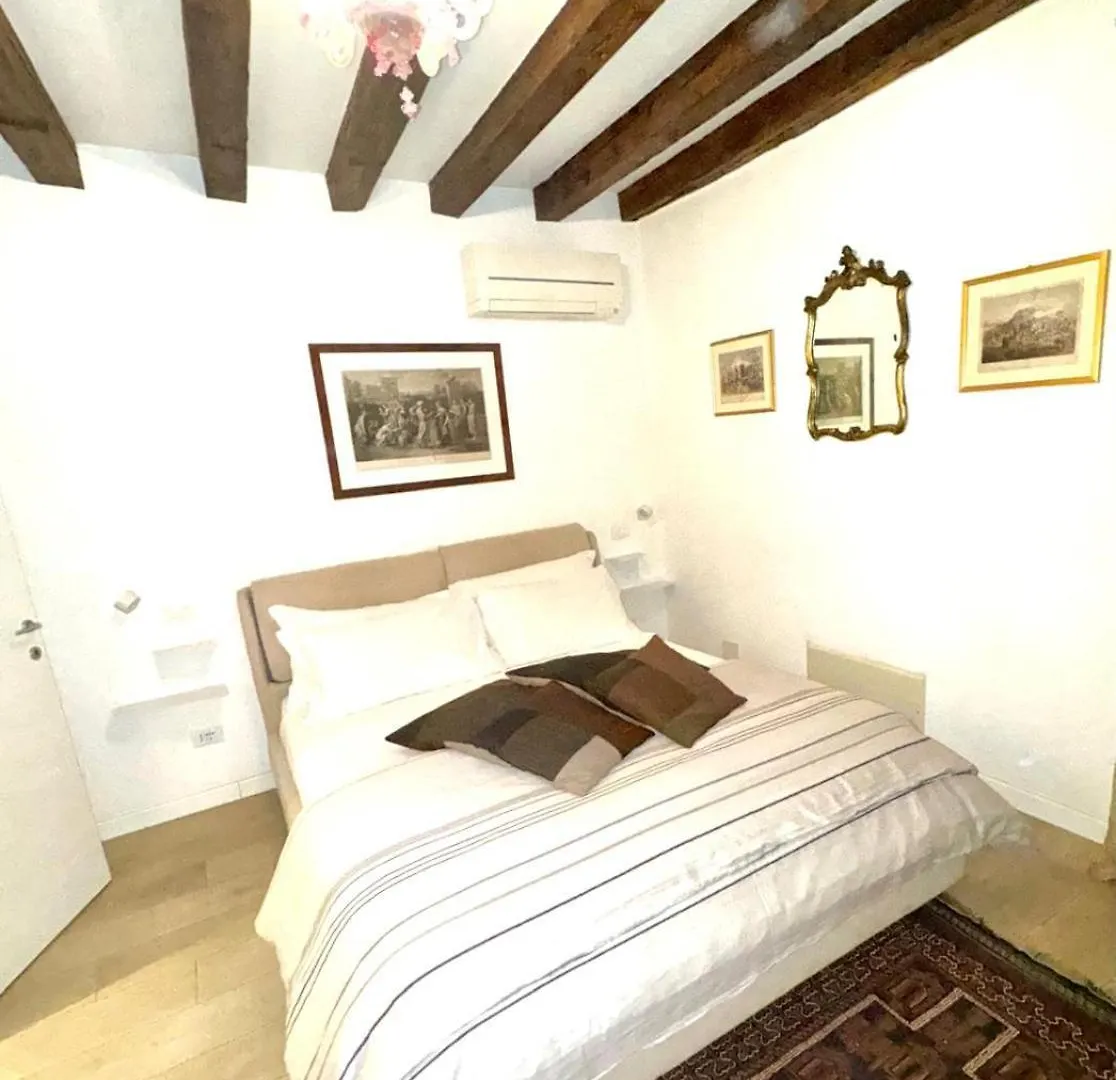 ונציה B&B Fortuny לינה וארוחת בוקר