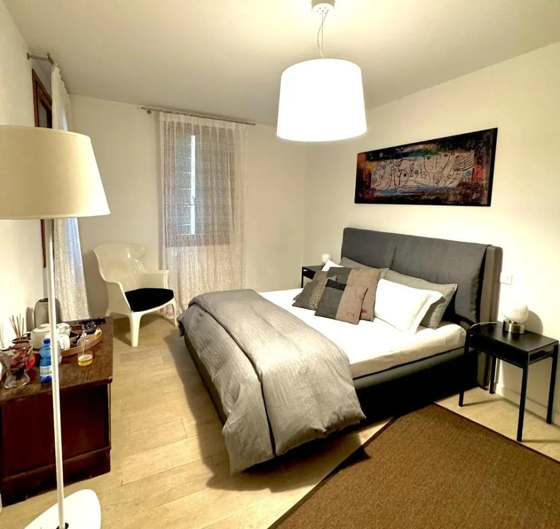 B&B Fortuny Venice Bed & Breakfast